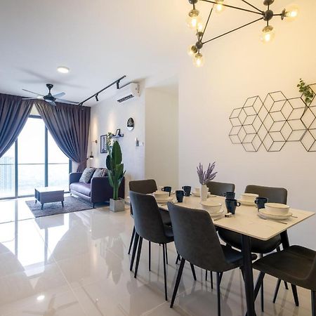 Contemporary United Point 6 Pax 现代风格 Desa Park & Mont Kiara Apartment Kuala Lumpur Luaran gambar