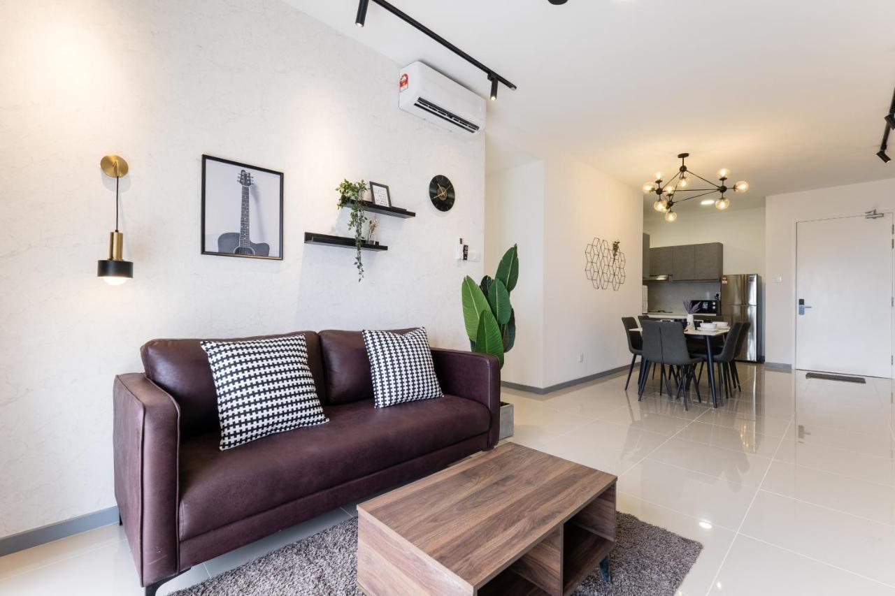 Contemporary United Point 6 Pax 现代风格 Desa Park & Mont Kiara Apartment Kuala Lumpur Luaran gambar