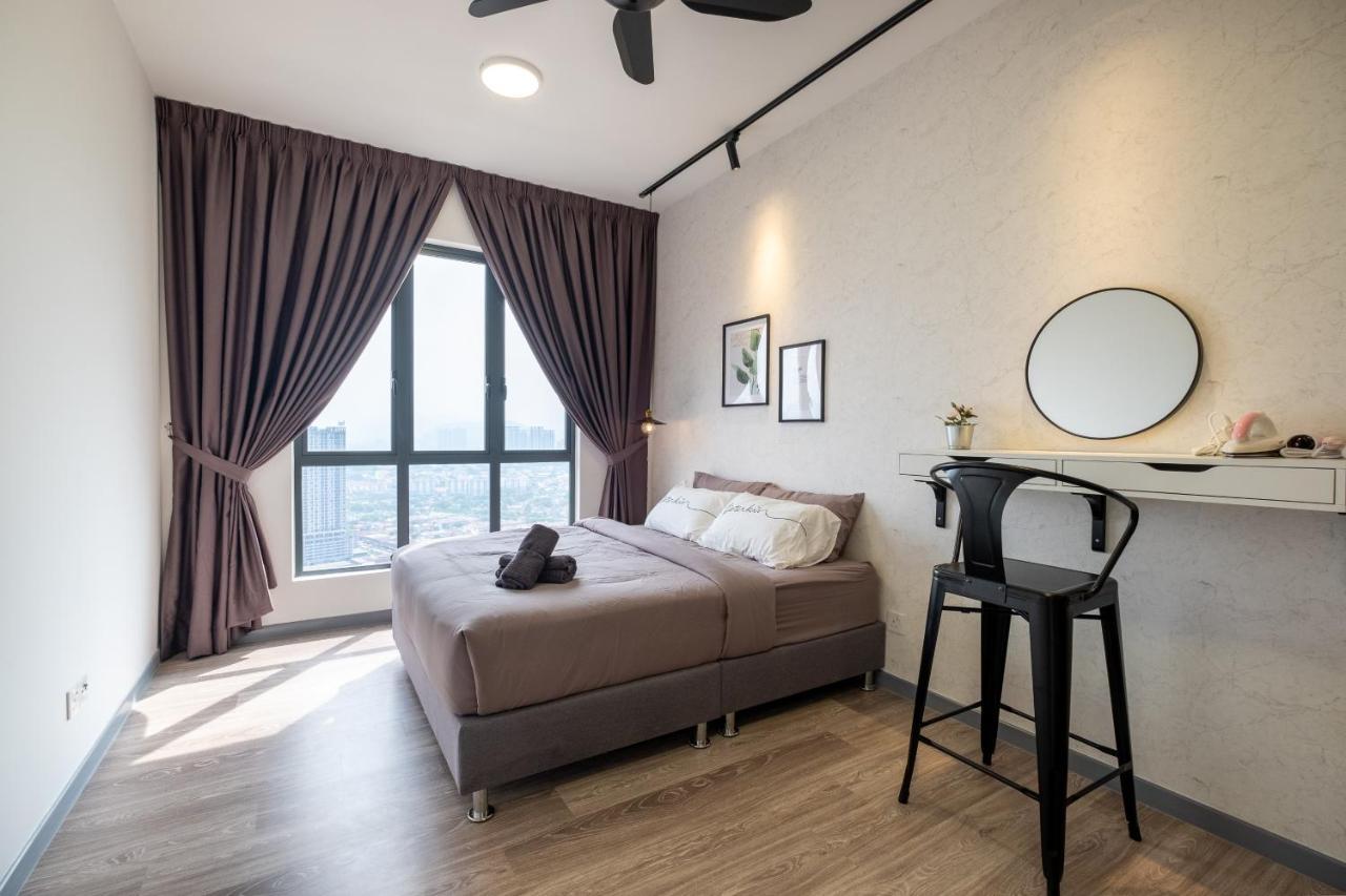 Contemporary United Point 6 Pax 现代风格 Desa Park & Mont Kiara Apartment Kuala Lumpur Luaran gambar