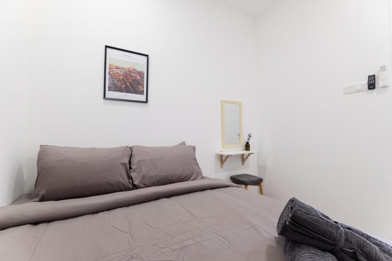 Contemporary United Point 6 Pax 现代风格 Desa Park & Mont Kiara Apartment Kuala Lumpur Luaran gambar
